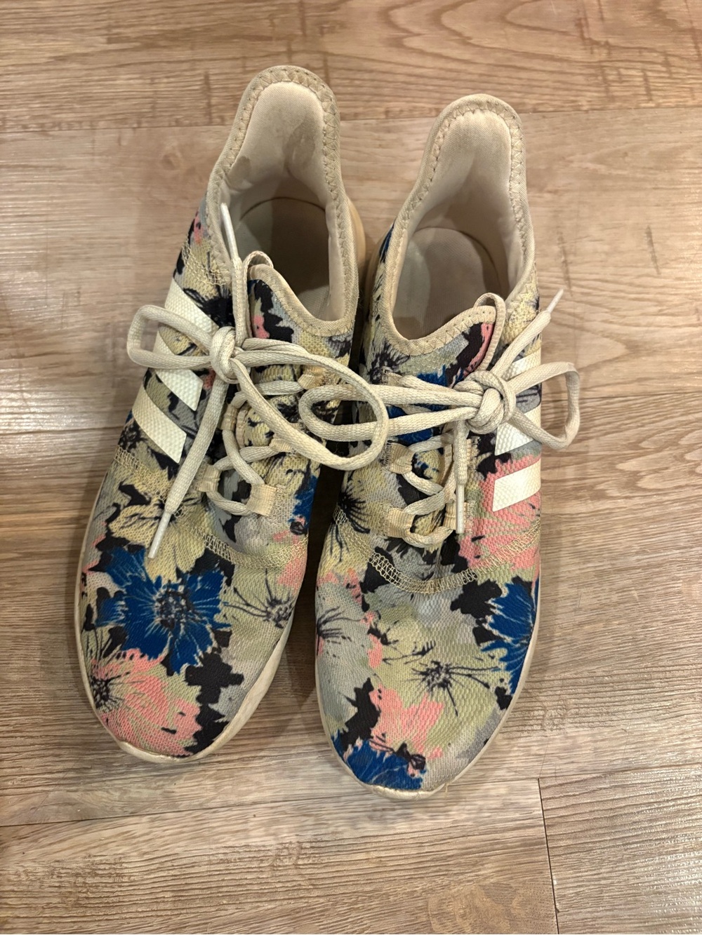 Adidas Floral Knit Lace-Up Women's Sneakers in Beige with Blue & Pink Accents